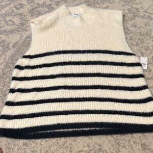 Old navy Cream and Black Striped Sleeveless Sweater nwt